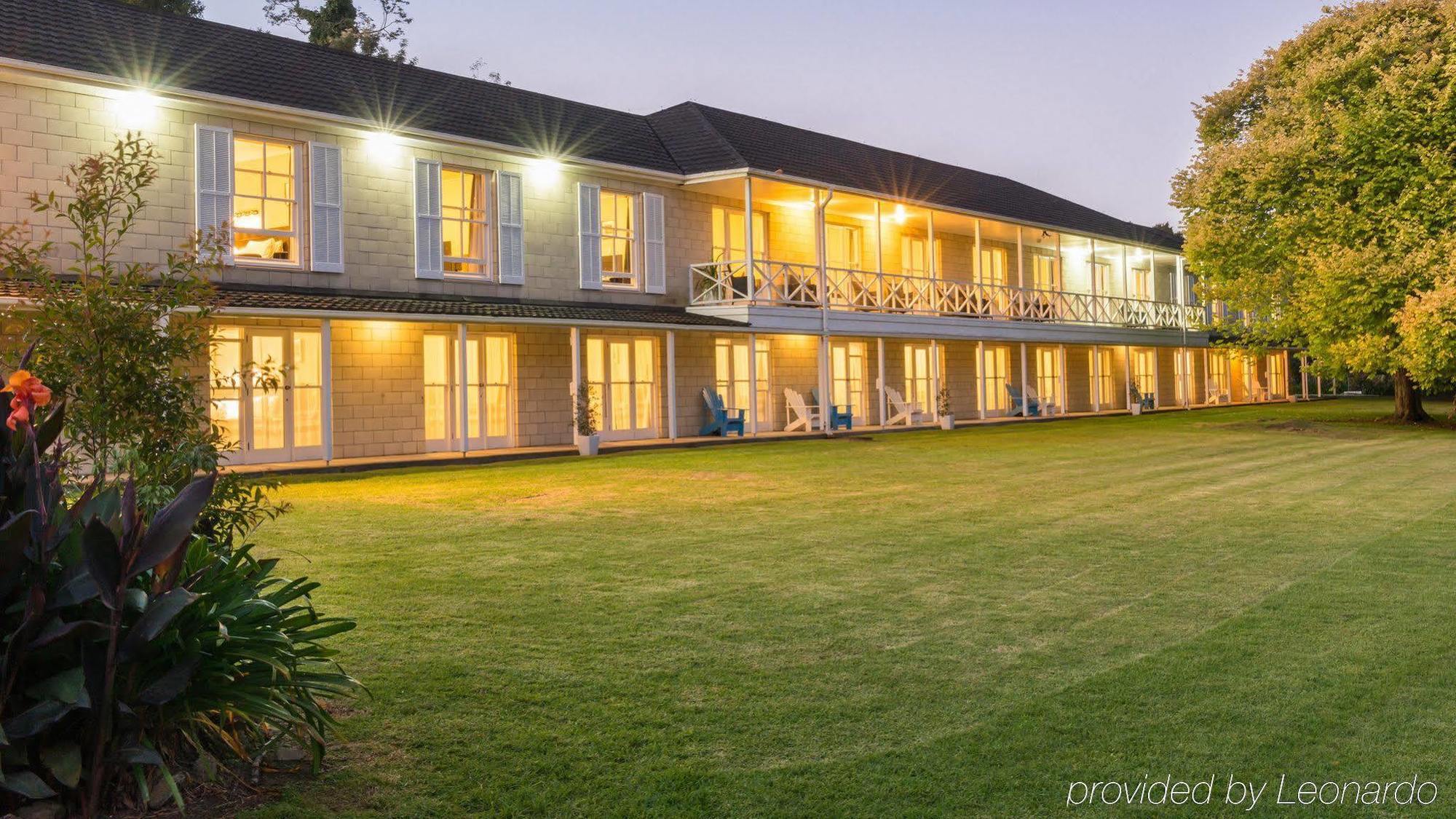 Discovery Settlers Hotel Whangarei Exterior photo